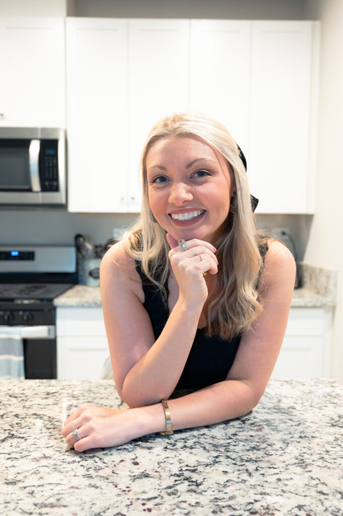 Ditch the diet with Laura Banks and learn why all-or-nothing mindset is sabotaging your health. Discover how to break free from perfectionism and build sustainable healthy habits that last.